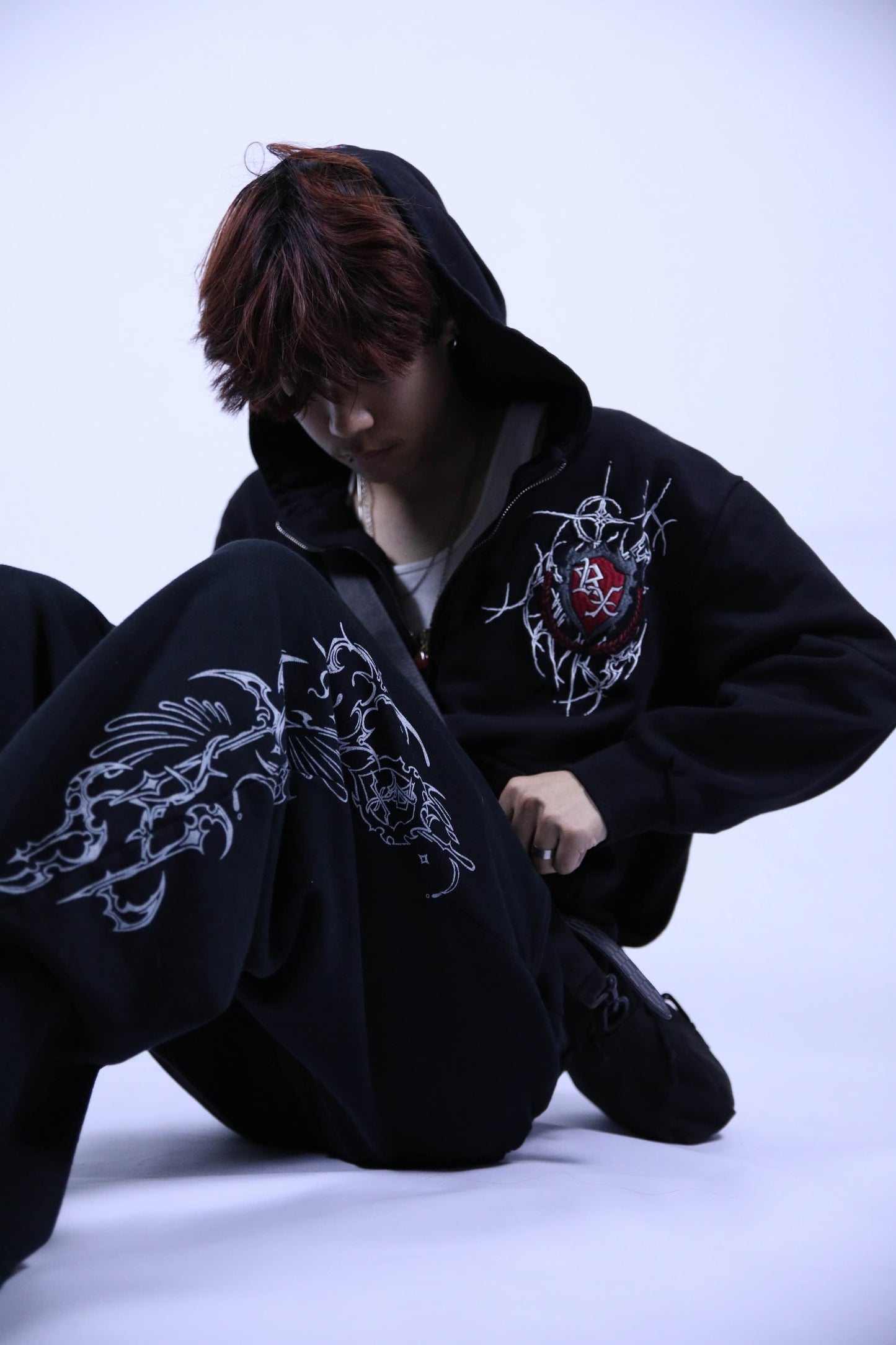 WITHER REAXCT SWEATS V.1 (BLACK)